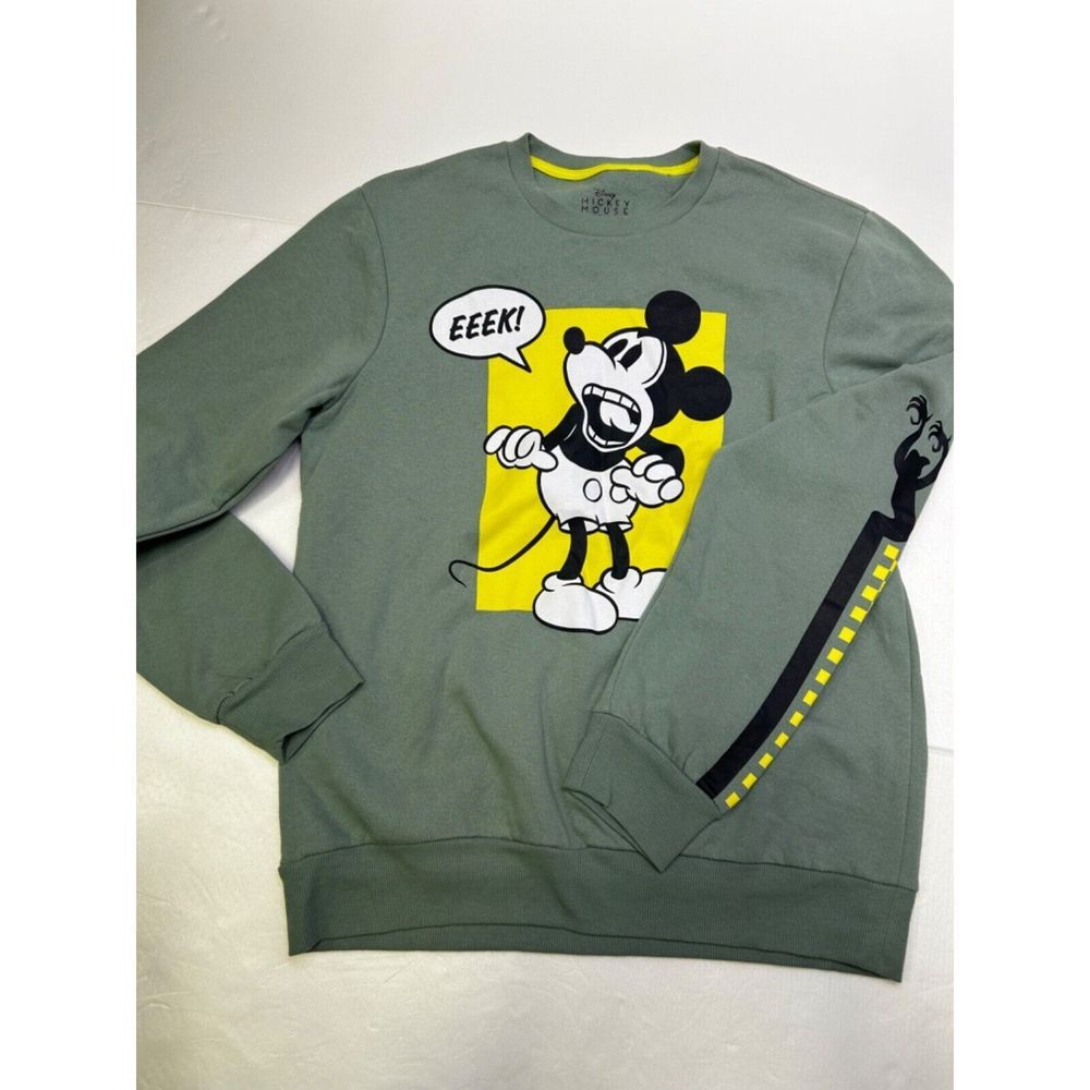 Disney Mickey Mouse Fright shirt size Med